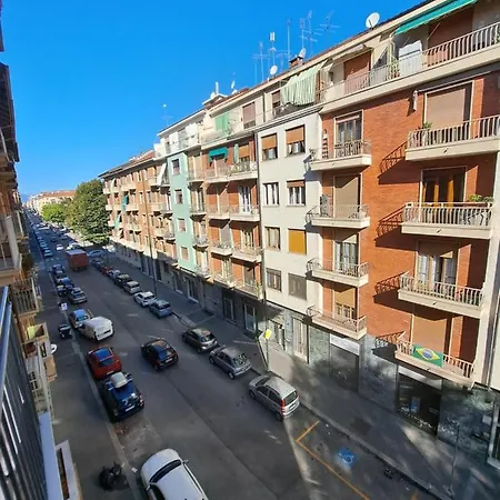 Apartament Bilocale Metro Corso Monte Grappa *