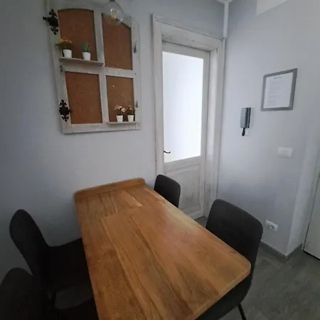 Bilocale Metro Corso Monte Grappa Apartament